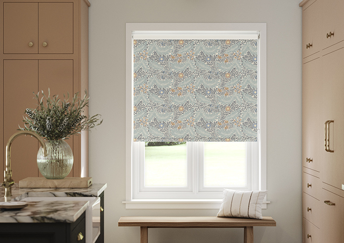 William Morris At Home Larkspur, Woad - Roller Blind - Image 3